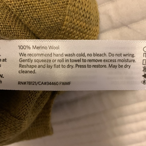 Eileen Fisher Women Crew Neck 100% Merino Wool Tunic Sweater Oversized Size XS - Picture 9 of 11